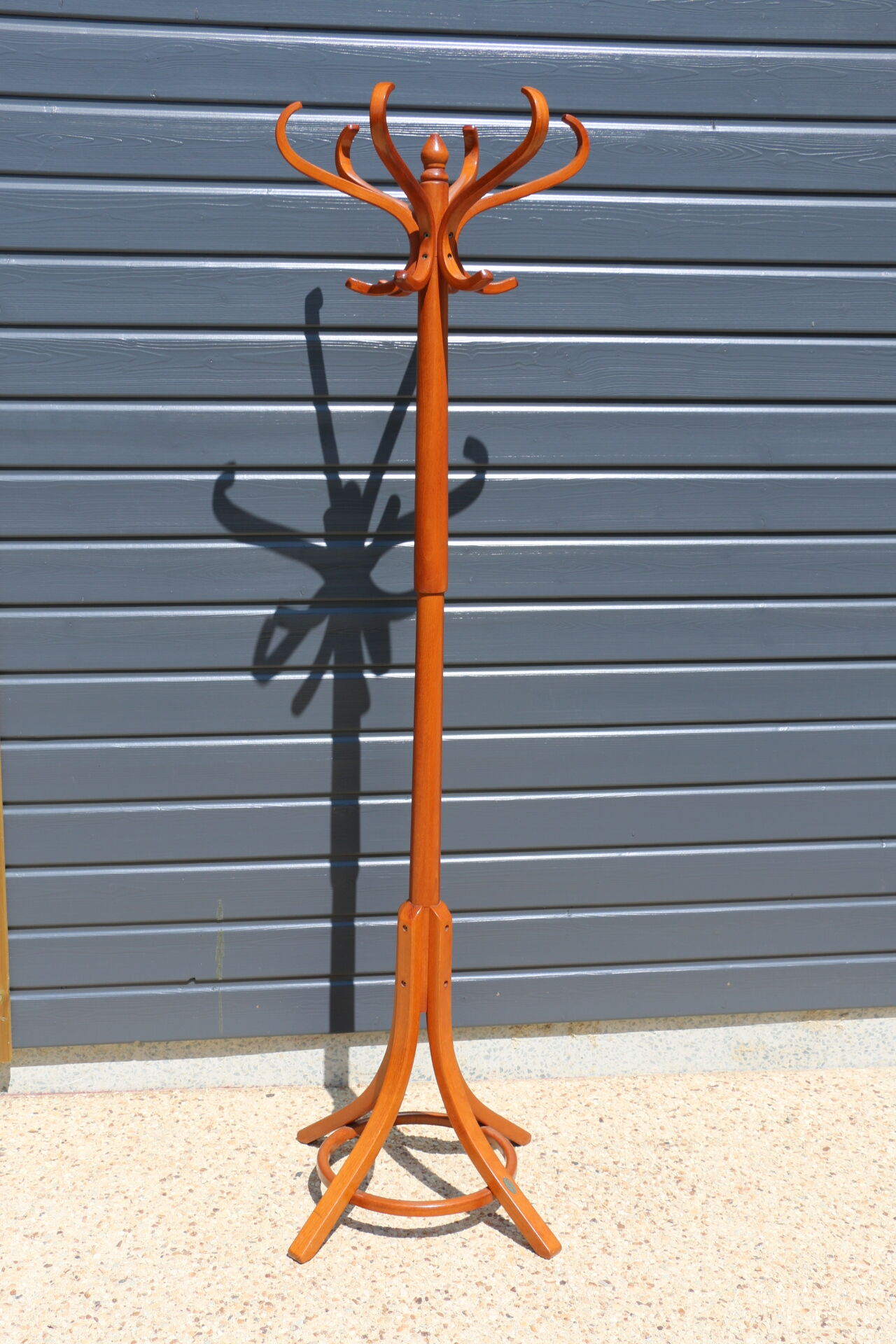 Parrot coat rack baumann simple mahogany