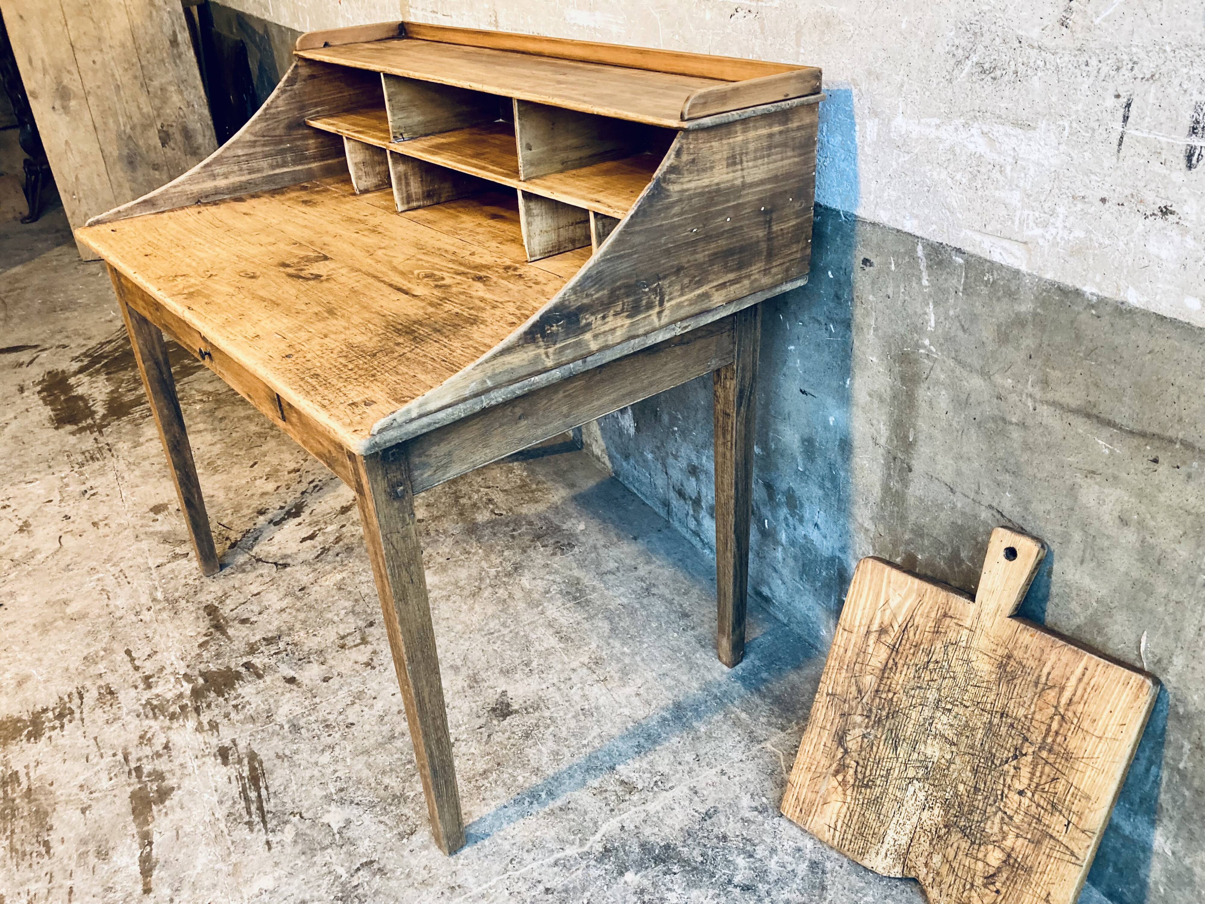Bureau gradin