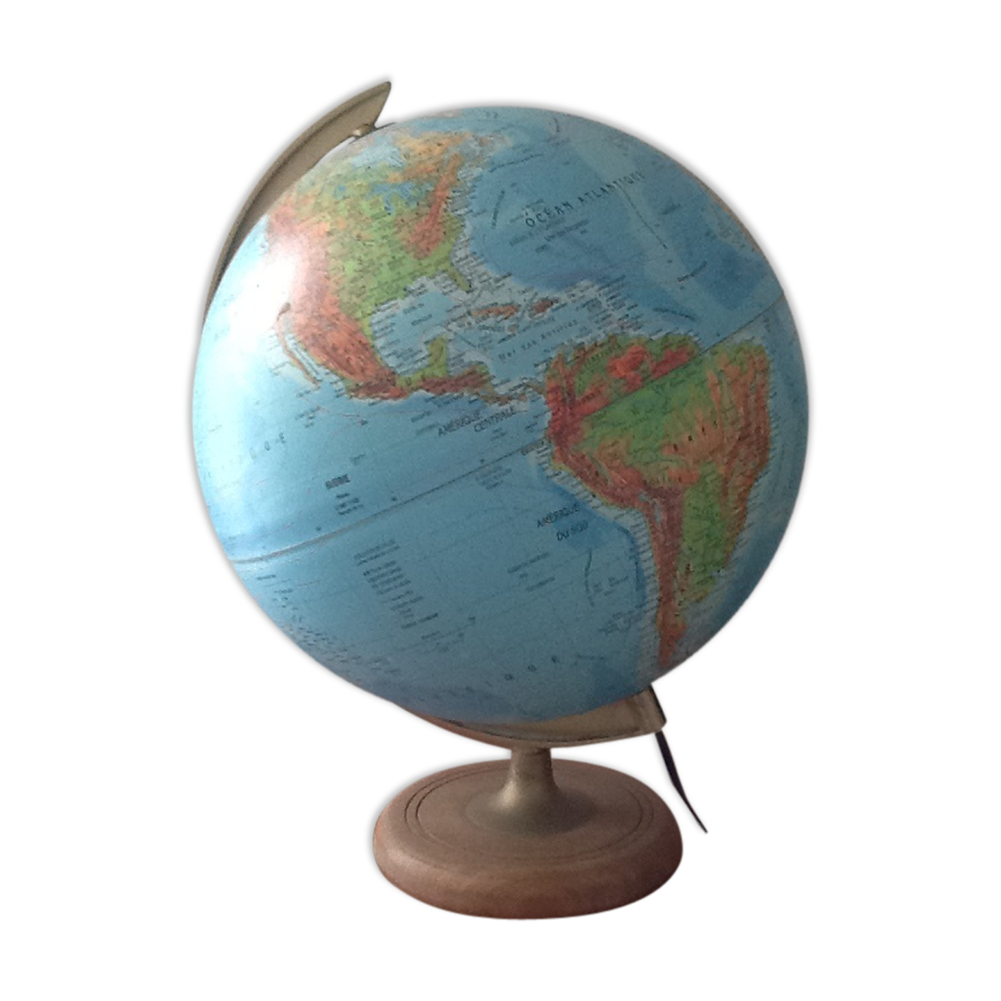 Terrestrial globe