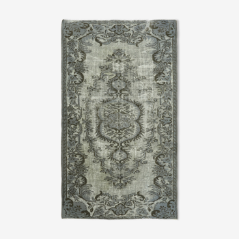 Hand-knotted antique oriental 1970s 147 cm x 241 cm grey carpet