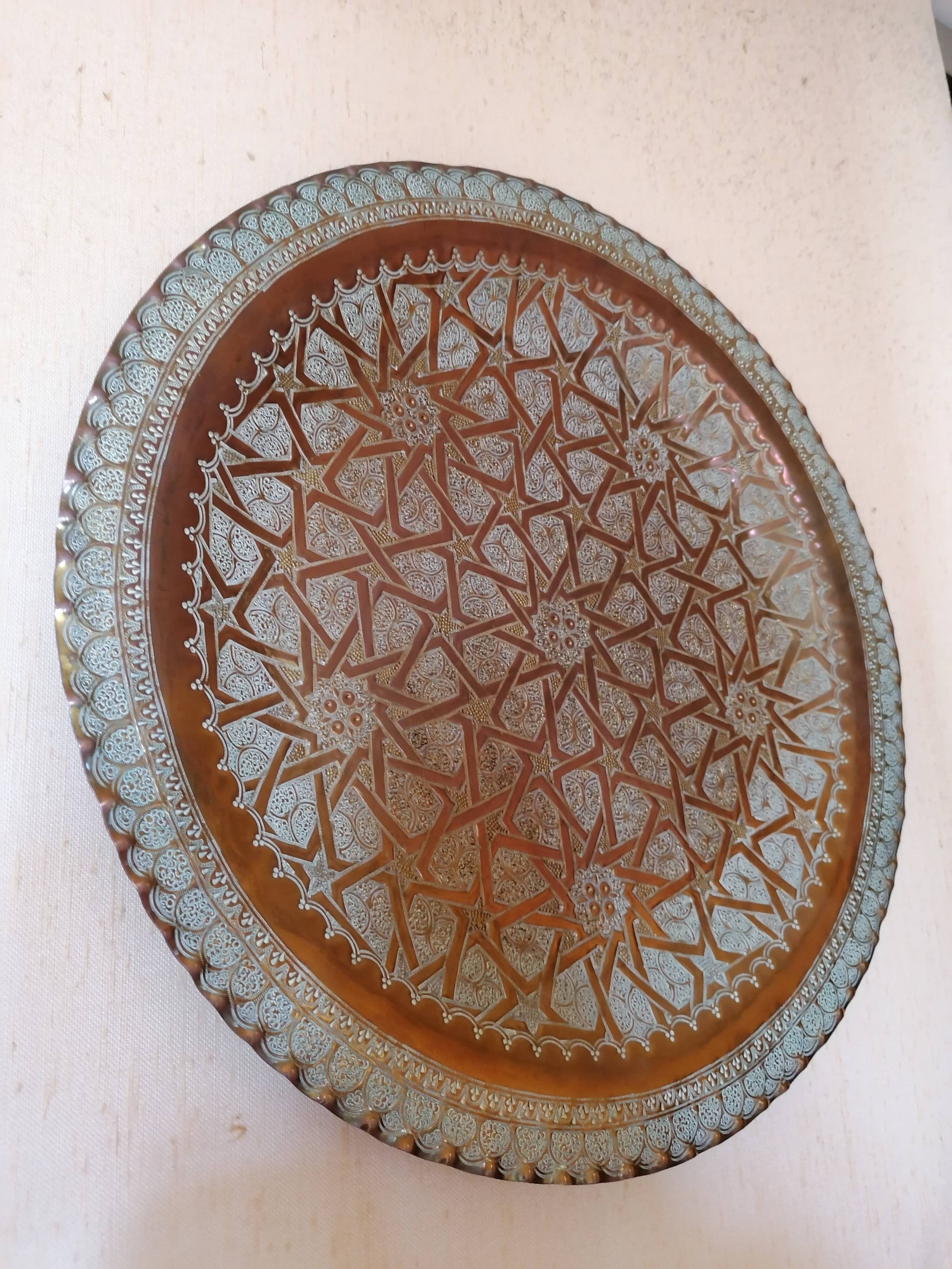 Vintage Moroccan tray in copper metal