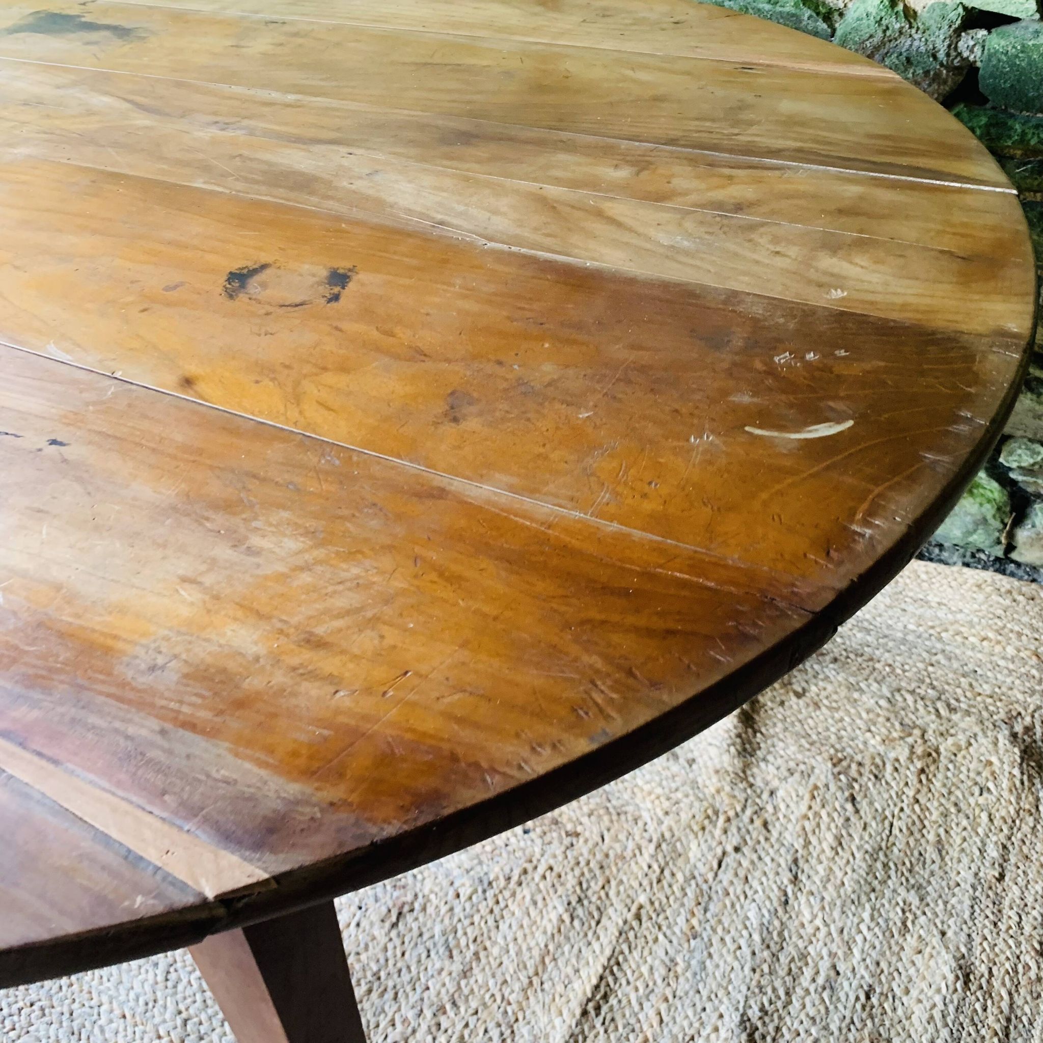 Oval farmhouse table 149cm