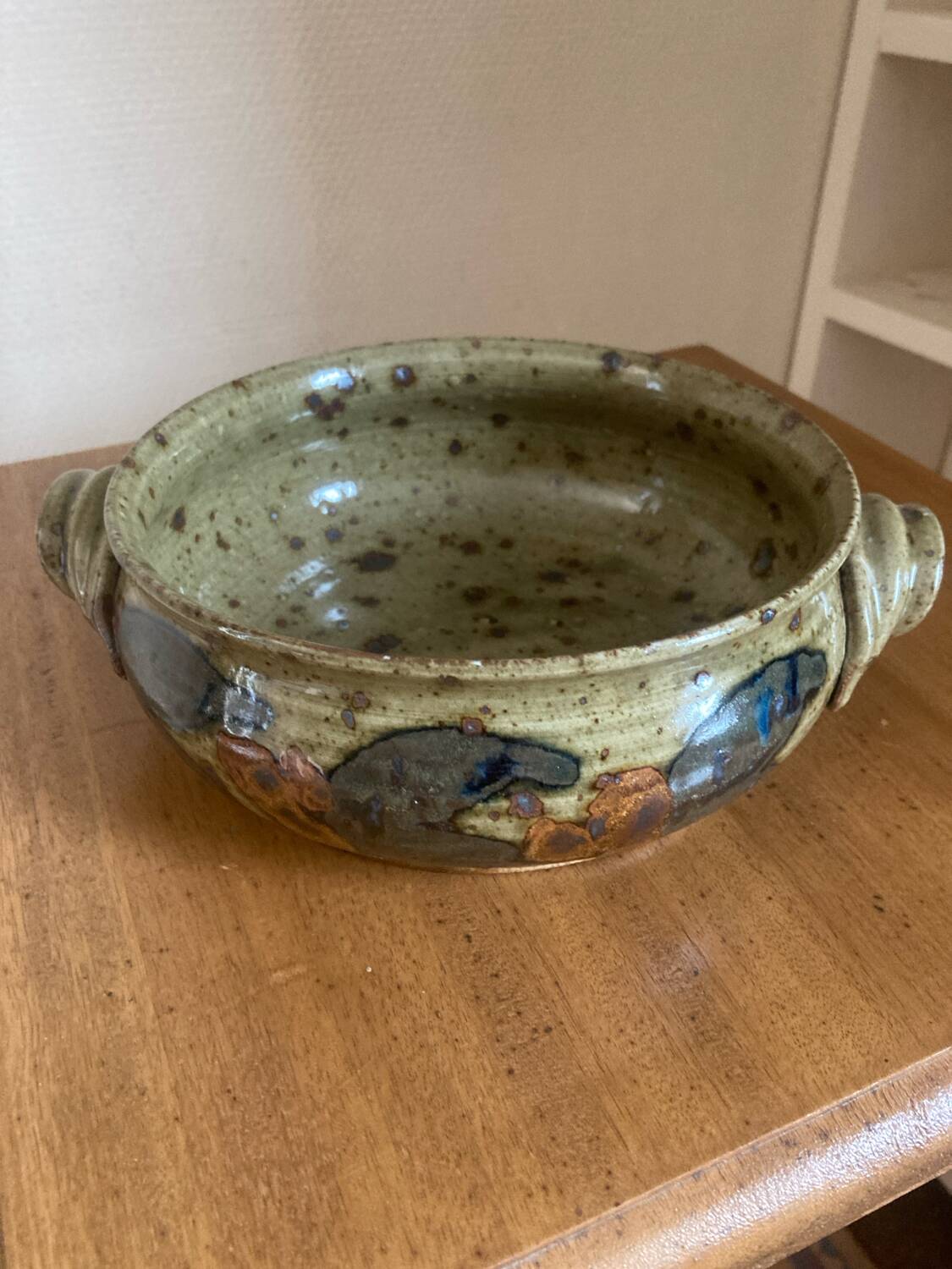 Pottery dish