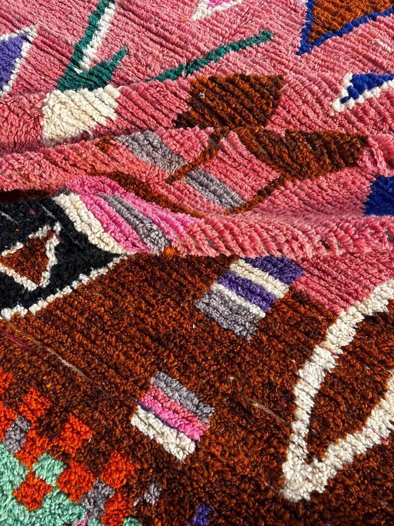 Modern Moroccan Berber Rug 200x300 cm – Geometric wool area rug, pink Boujad style