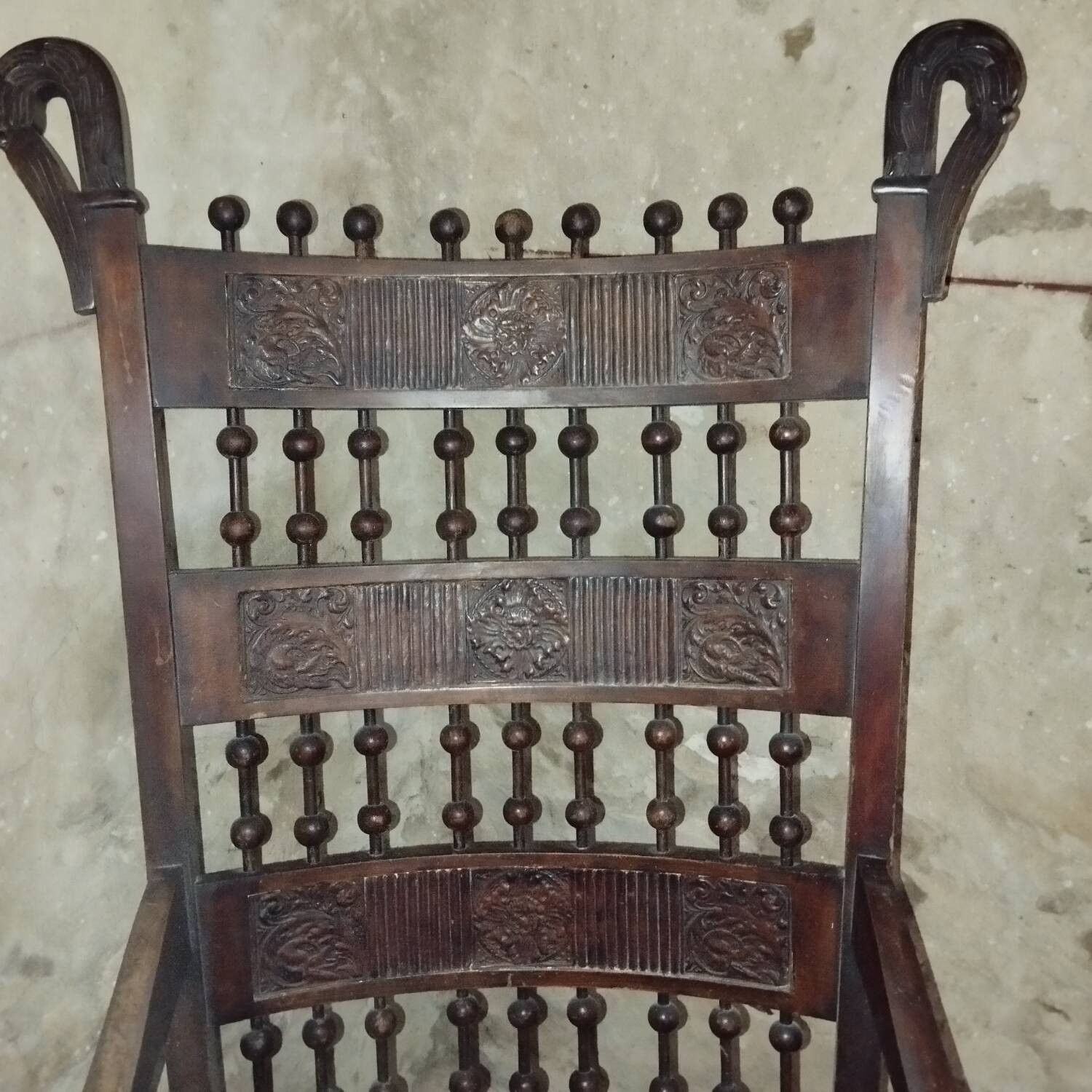 Rocking chair, 19th century art and craft rocking chair