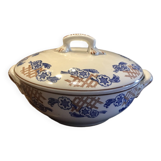 Longwy Manufacture Iron Earth Tureen