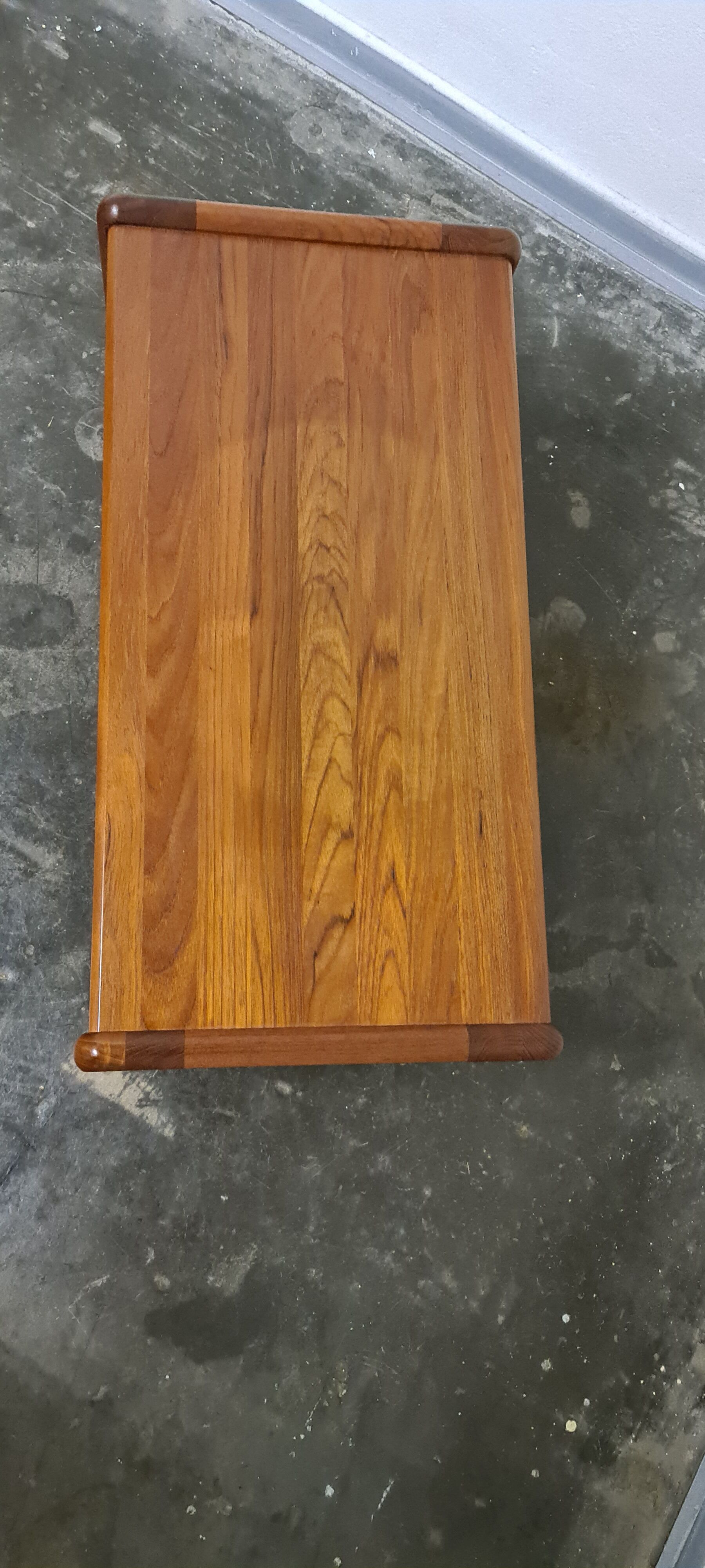 Vintage teak Hi Fi or Tv trolley