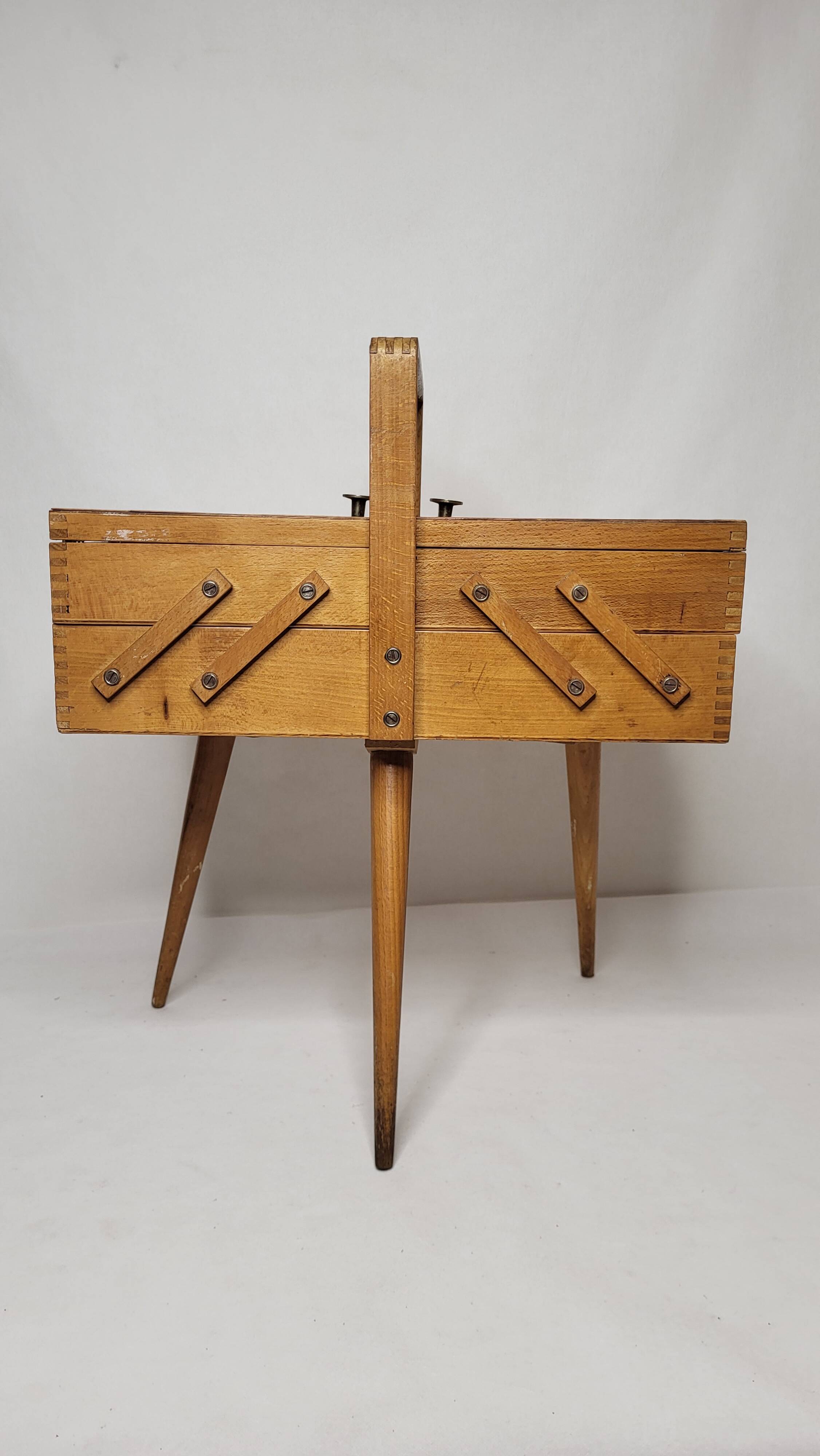 Wooden worker with spindle legs