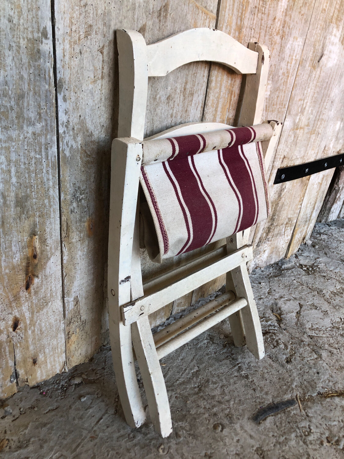 Chaise pliante enfant bebe bois et assise tissu vintage