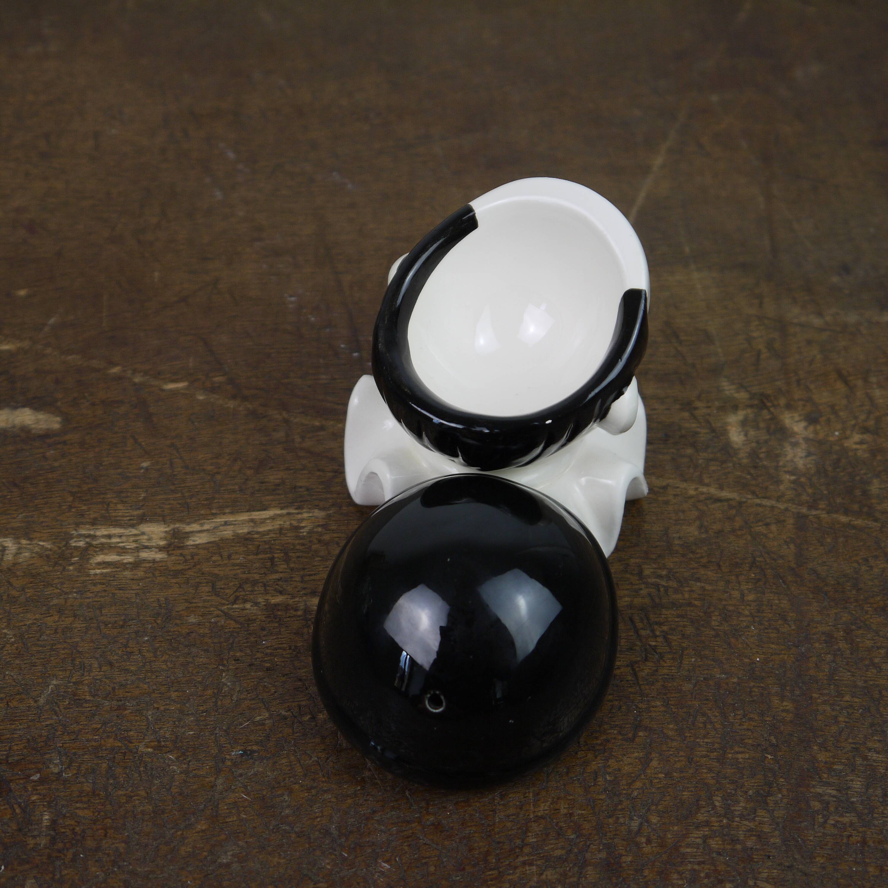 Pierrot salt shaker