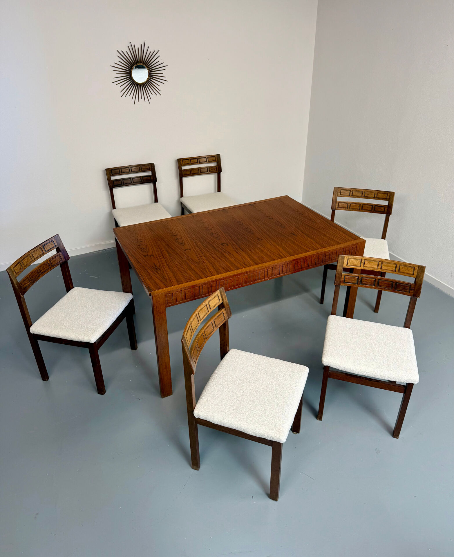 Extendable dining table Italian design 60 geometric rosewood