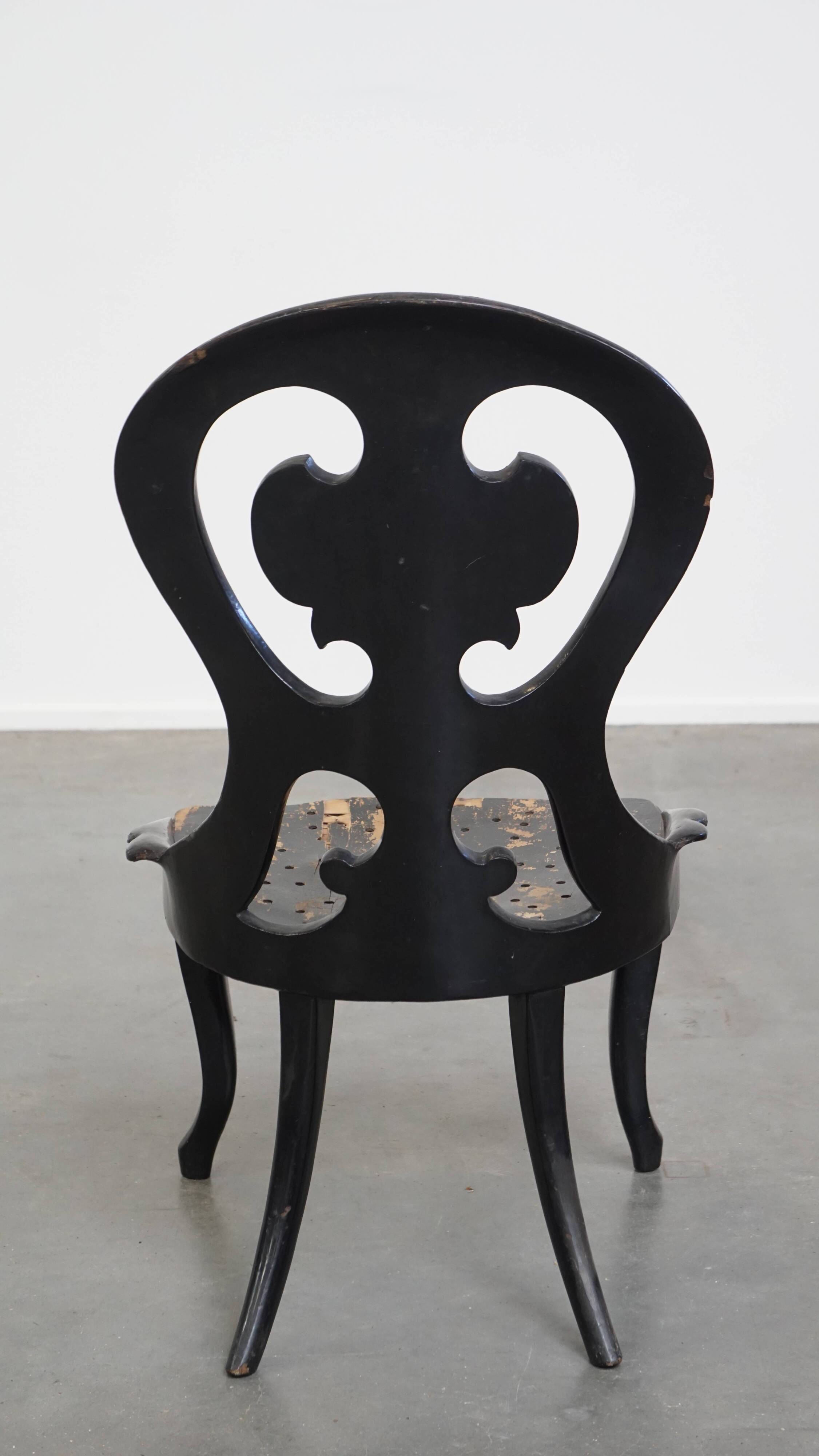 19th-Century English Chinoiserie Mother of Pearl Decorative Chair