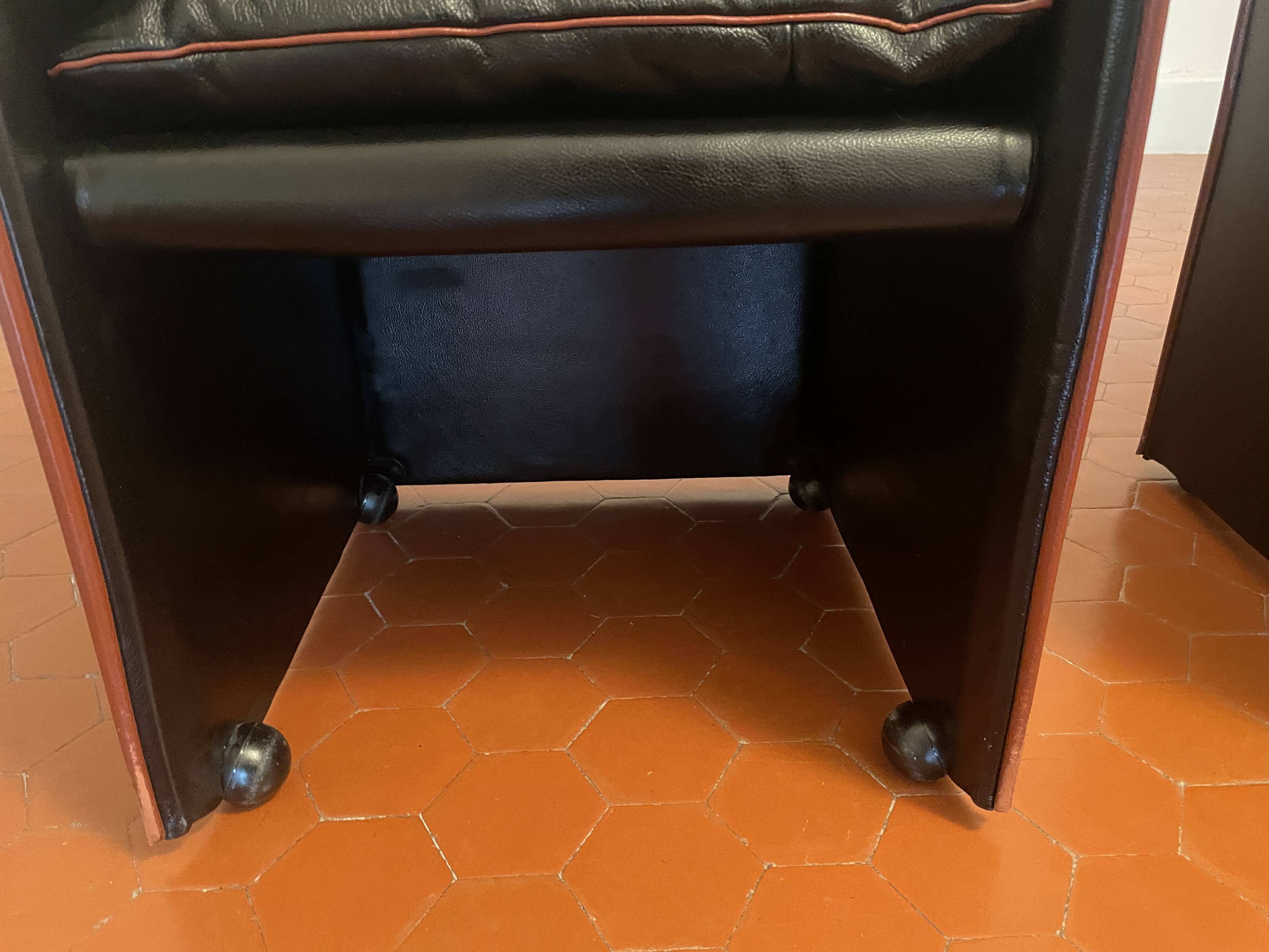 Mario Bellini - pair of BREAK 401 leather armchairs for CASSINA