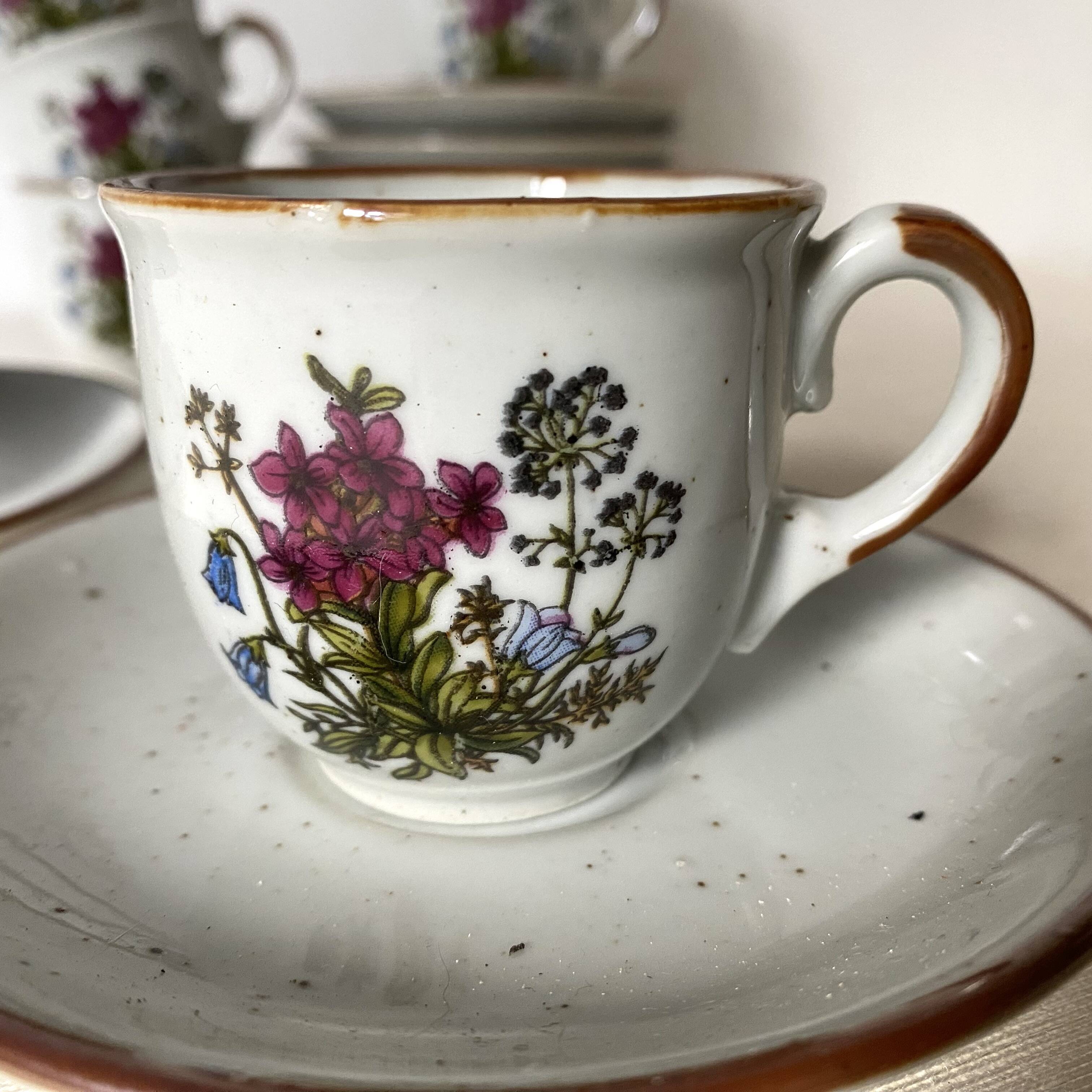 80s flowery stoneware cups