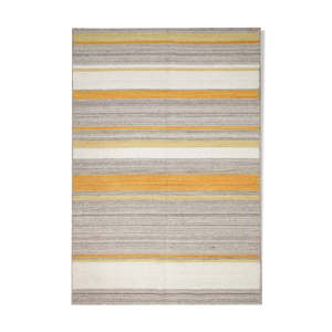 laine grise jaune moderne