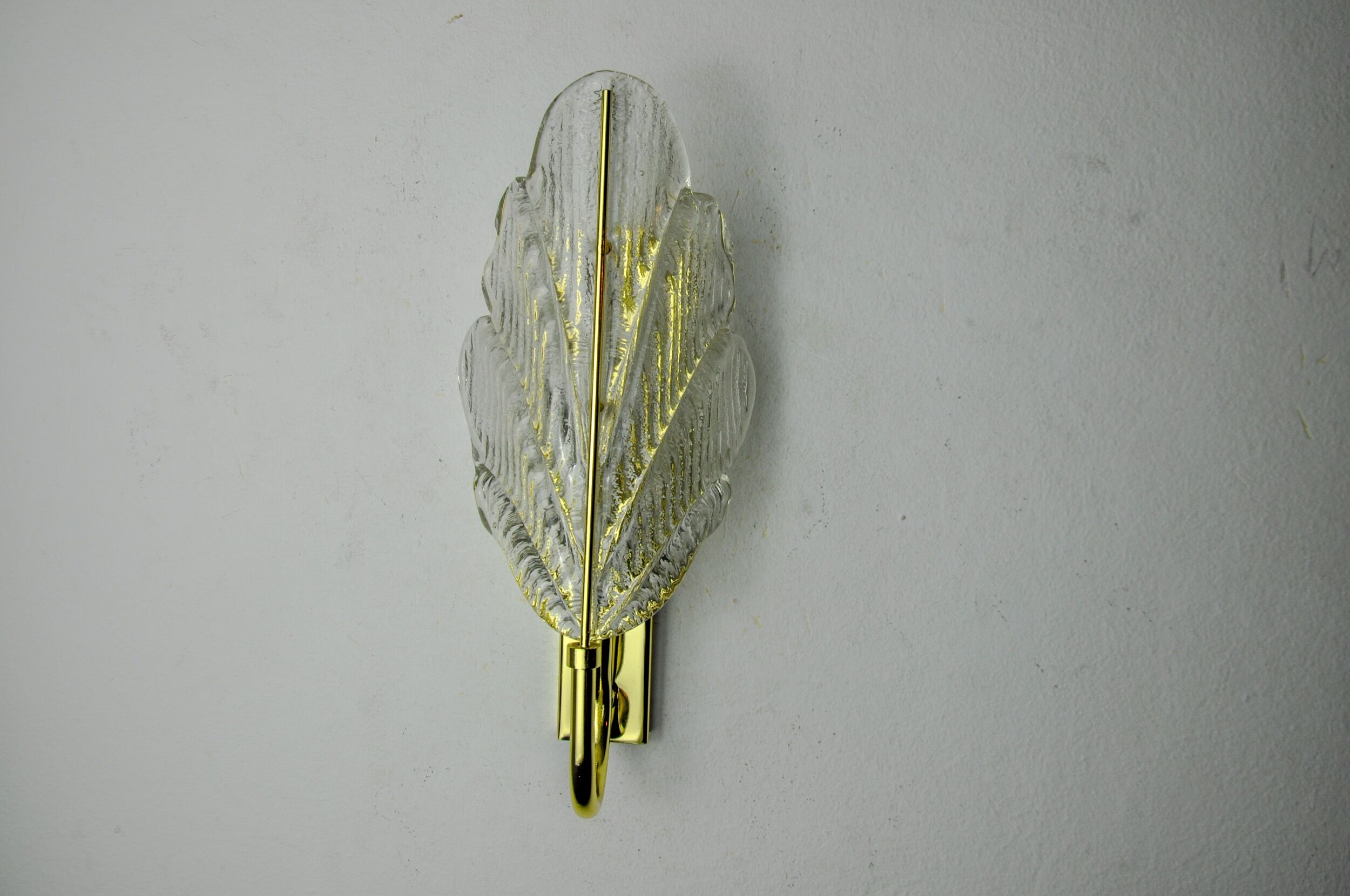 Frosted leaf wall lamp, murano glass, italy, 1970