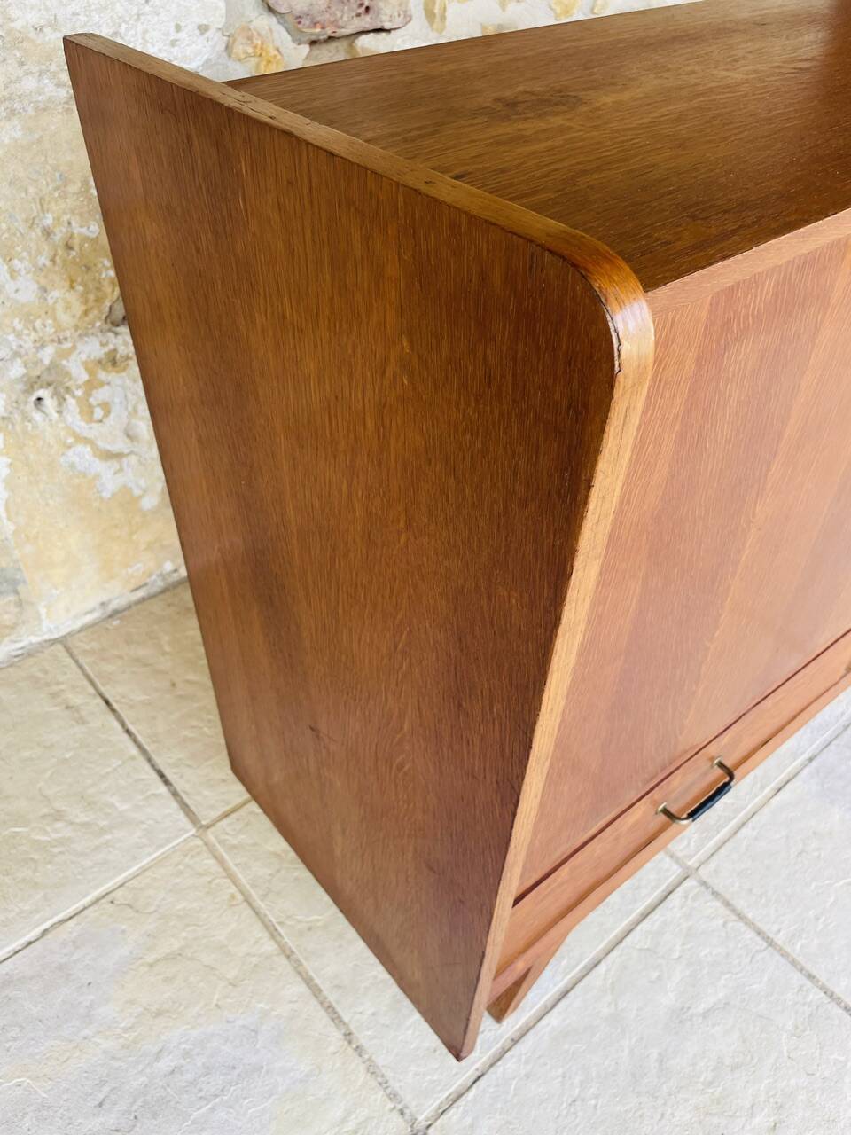 Oak storage unit, splayed legs circa 1950s