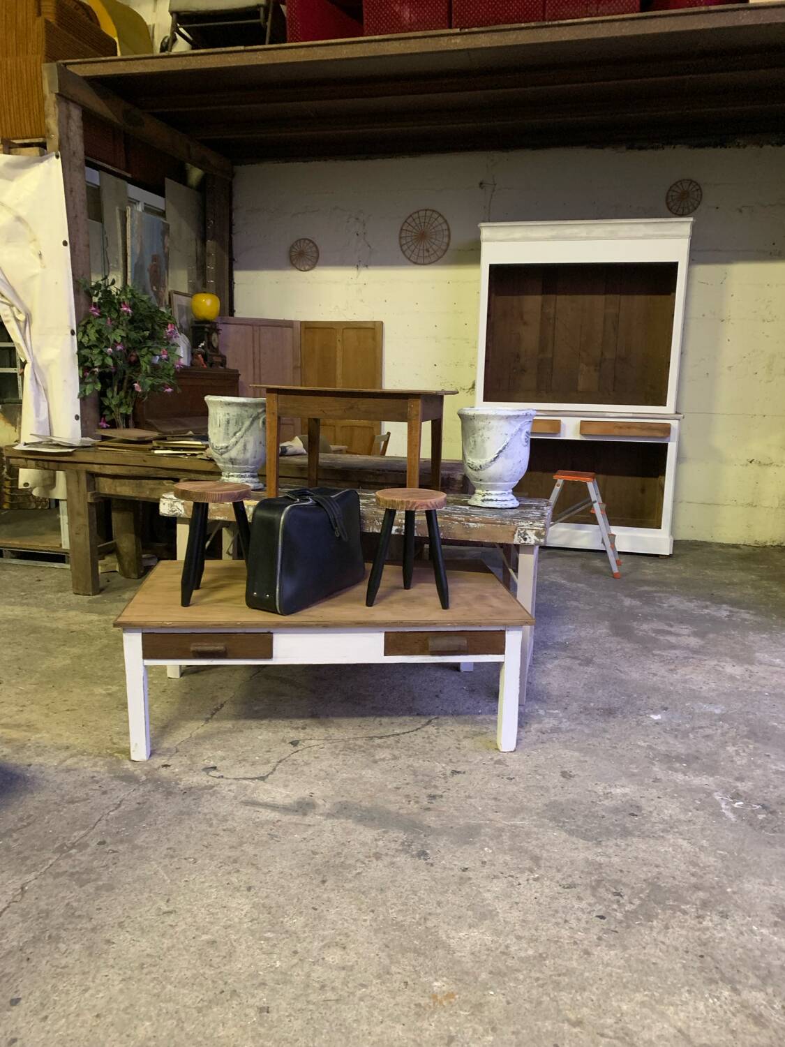 Brut tabletop coffee table