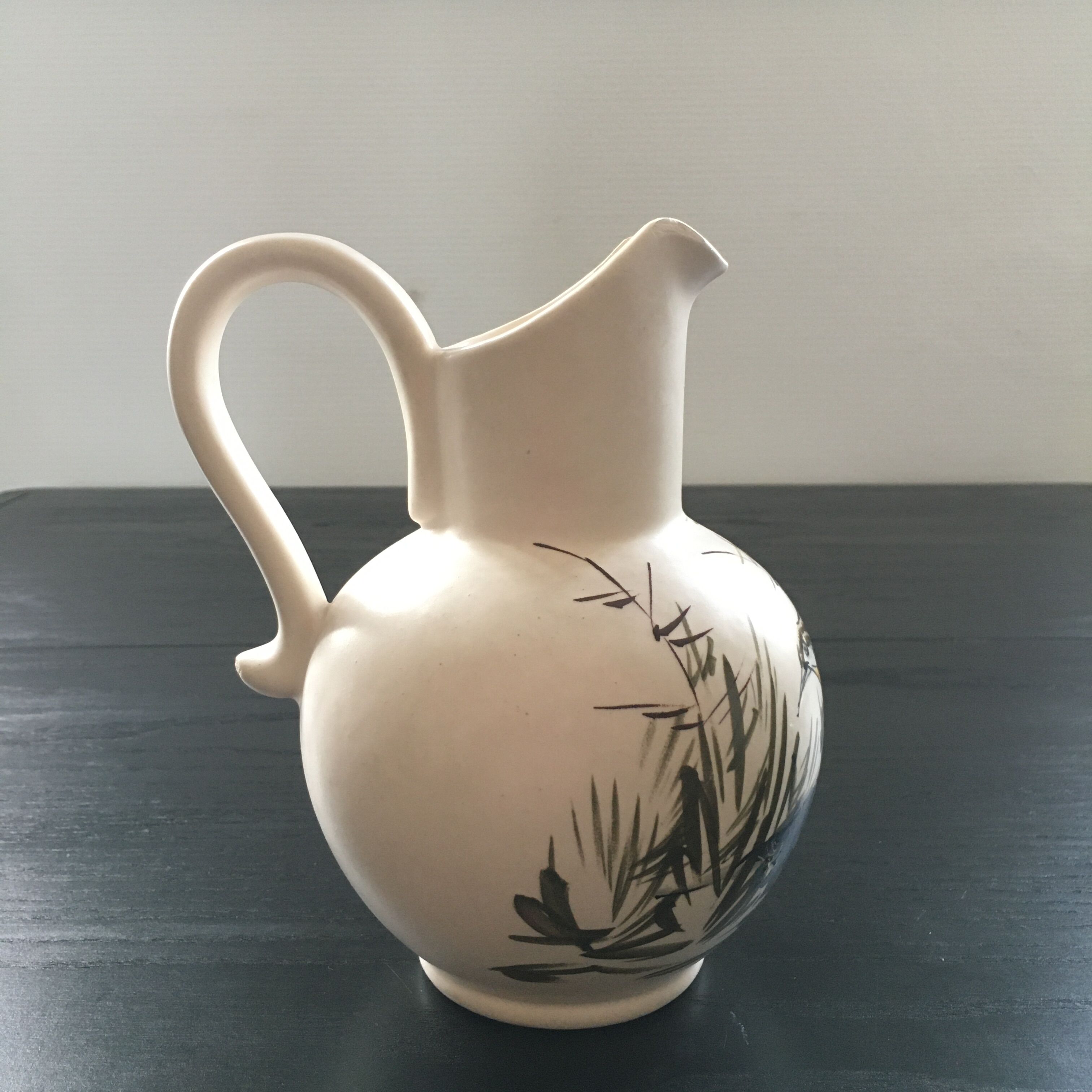 Widgeon decoration pitcher