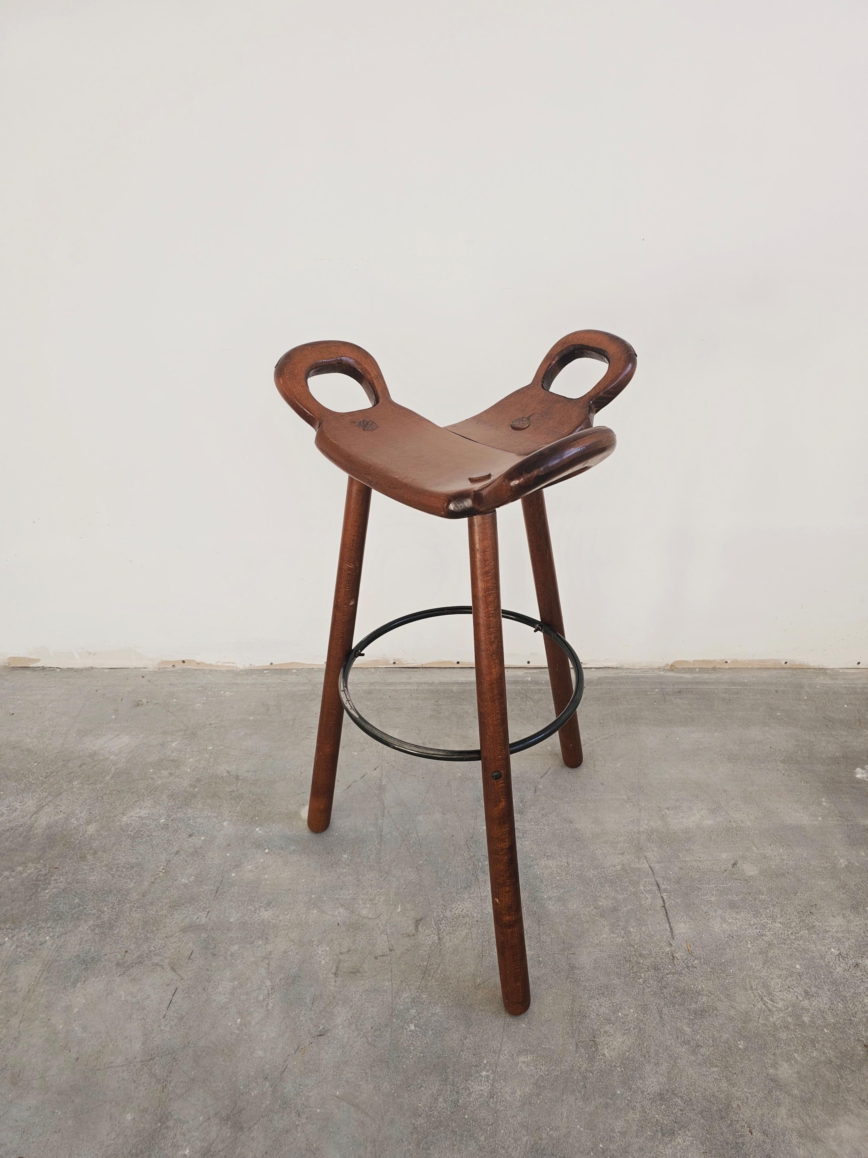 Brutalist bar stool "Marbella" in solid oak