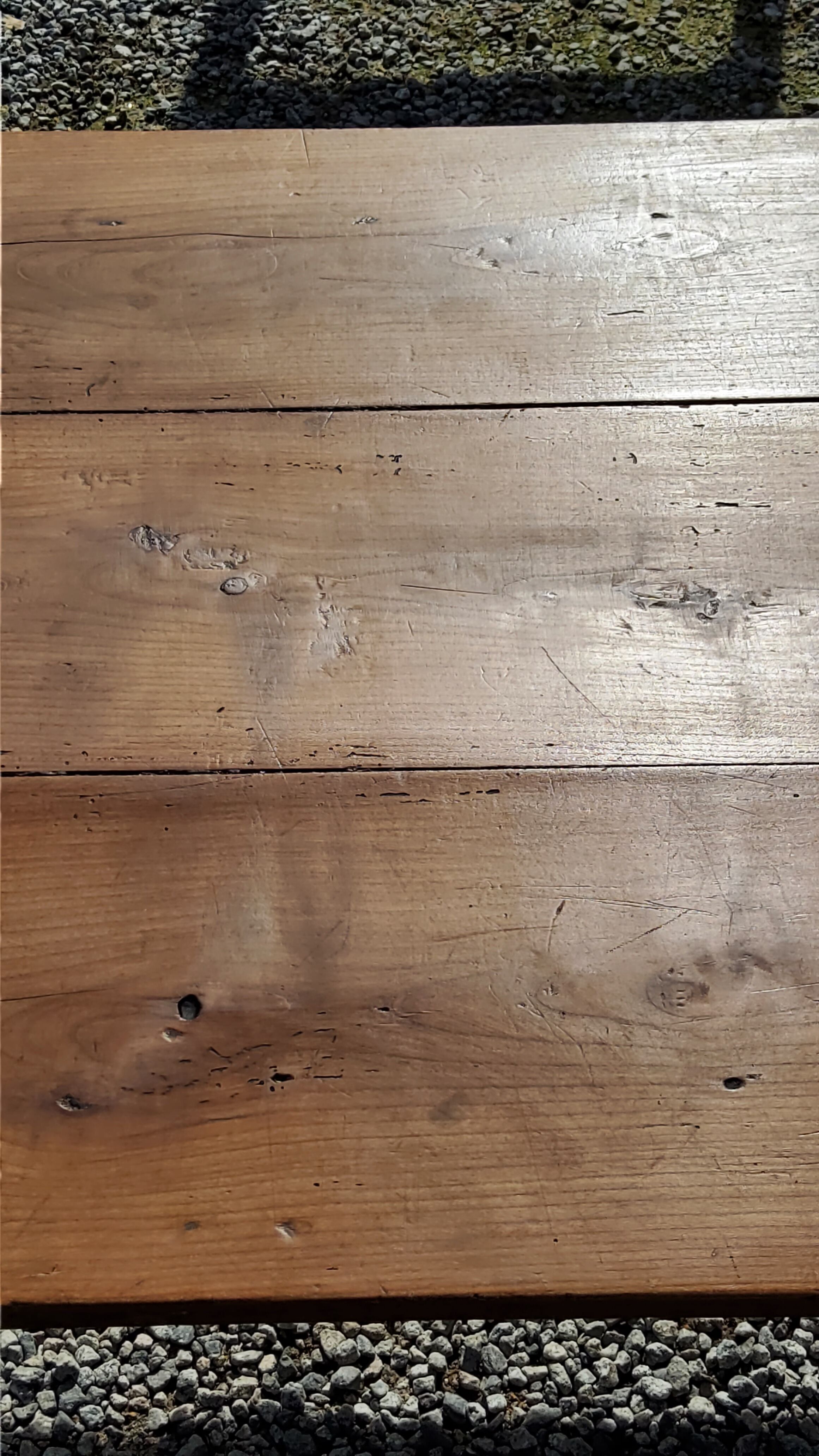 Table basse de ferme XIXième siècle plateau merisier piètement chêne 1 tiroir pieds fuseaux