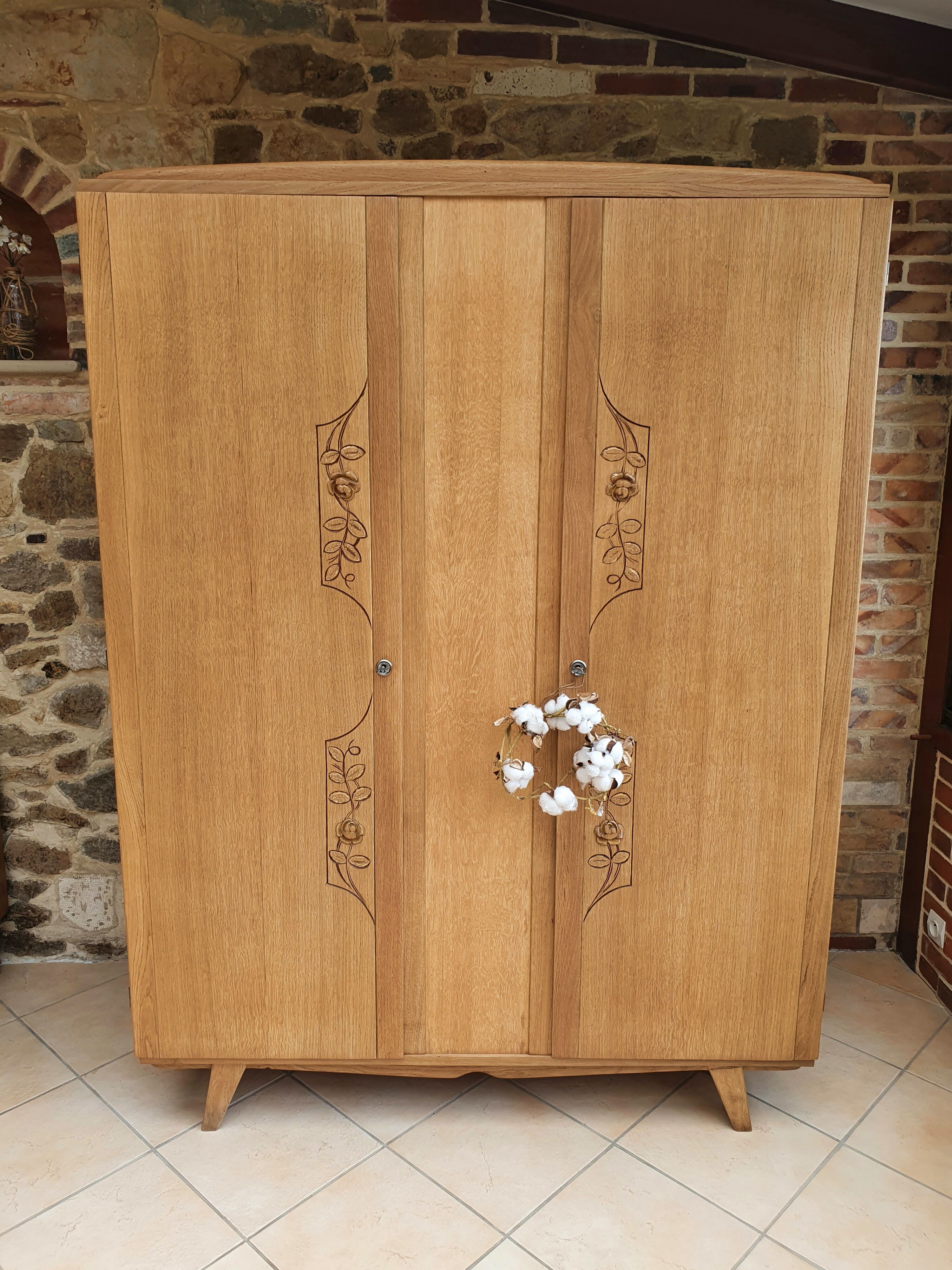 Art Deco Parisian wardrobe