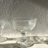 Set of 4 vintage cups