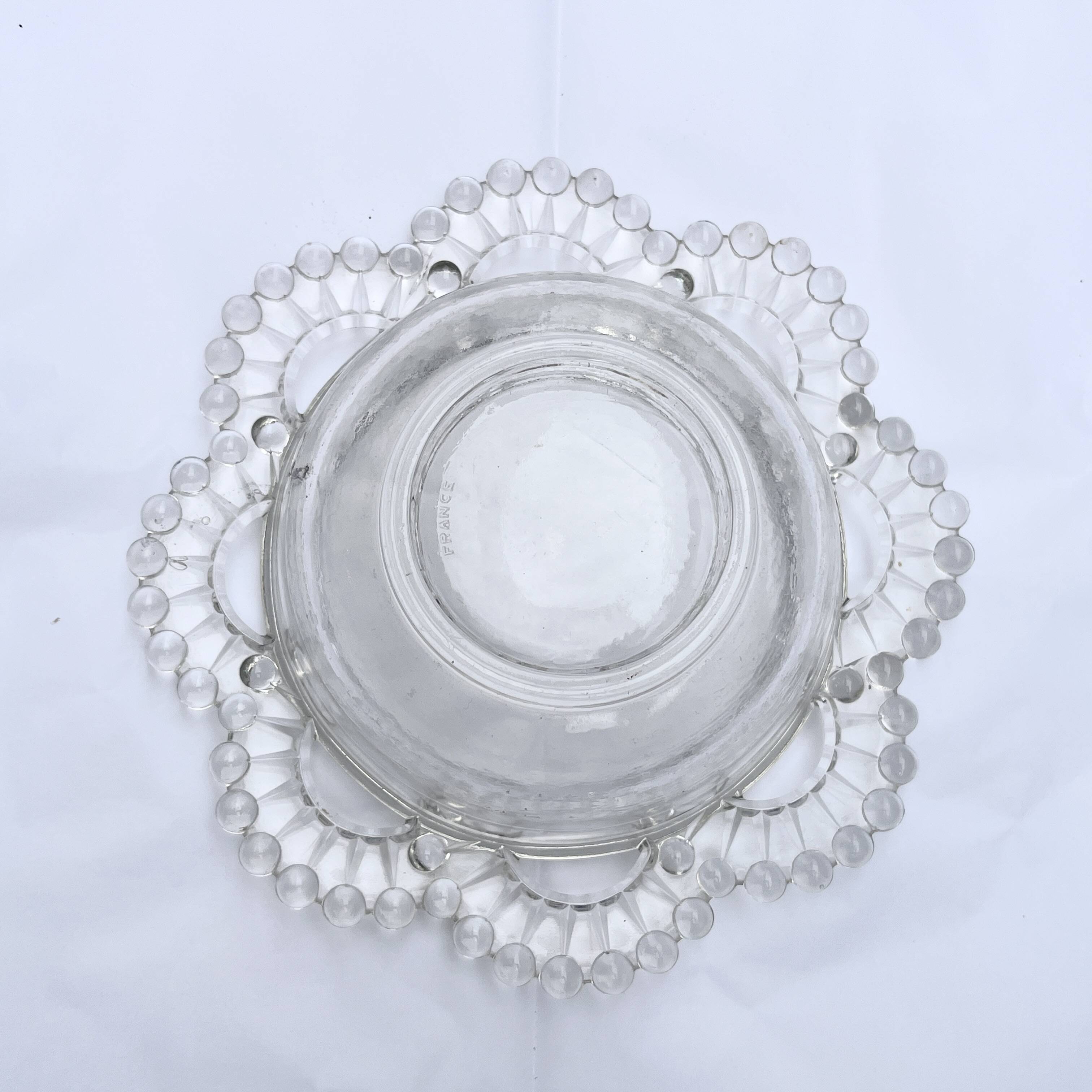 Glass salad bowl with beaded rim, 1900, Art Deco glass salad bowl in the shape of a flower