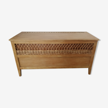 Vintage rattan chest