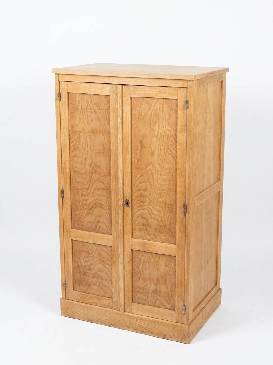 oak wardrobe