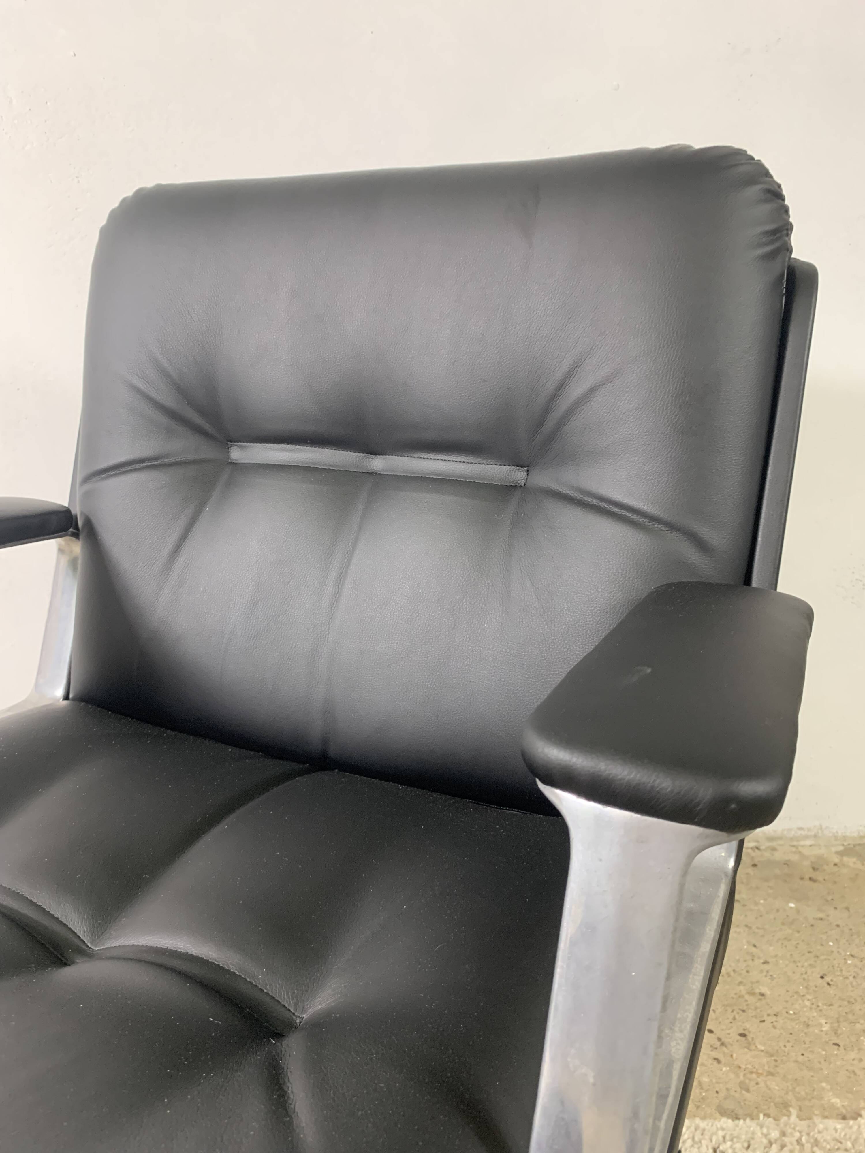 Italian Design Office Leatherette Armchair by Vaghi