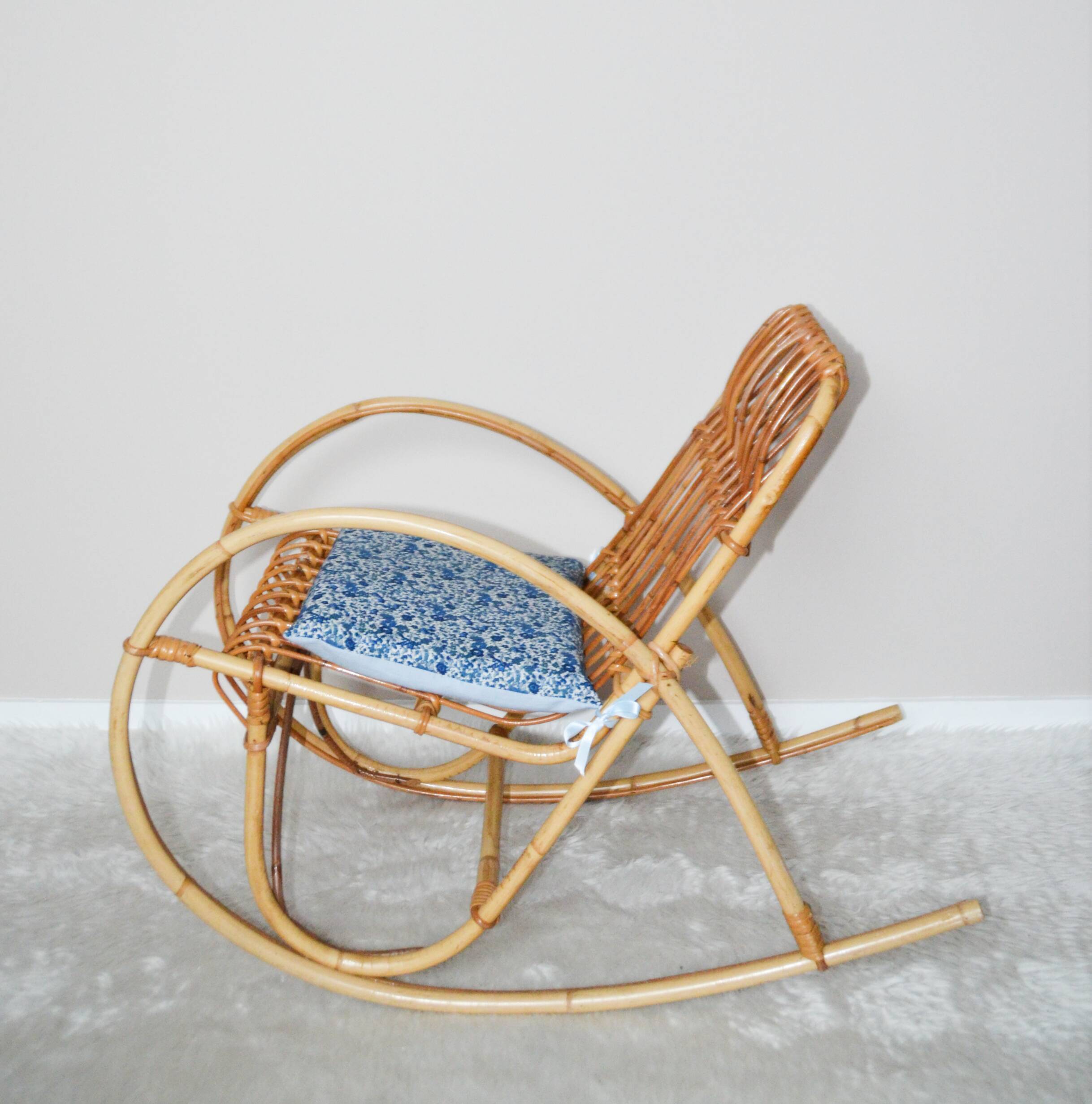 Rattan for child rocking chair