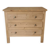 Wooden chest of drawers