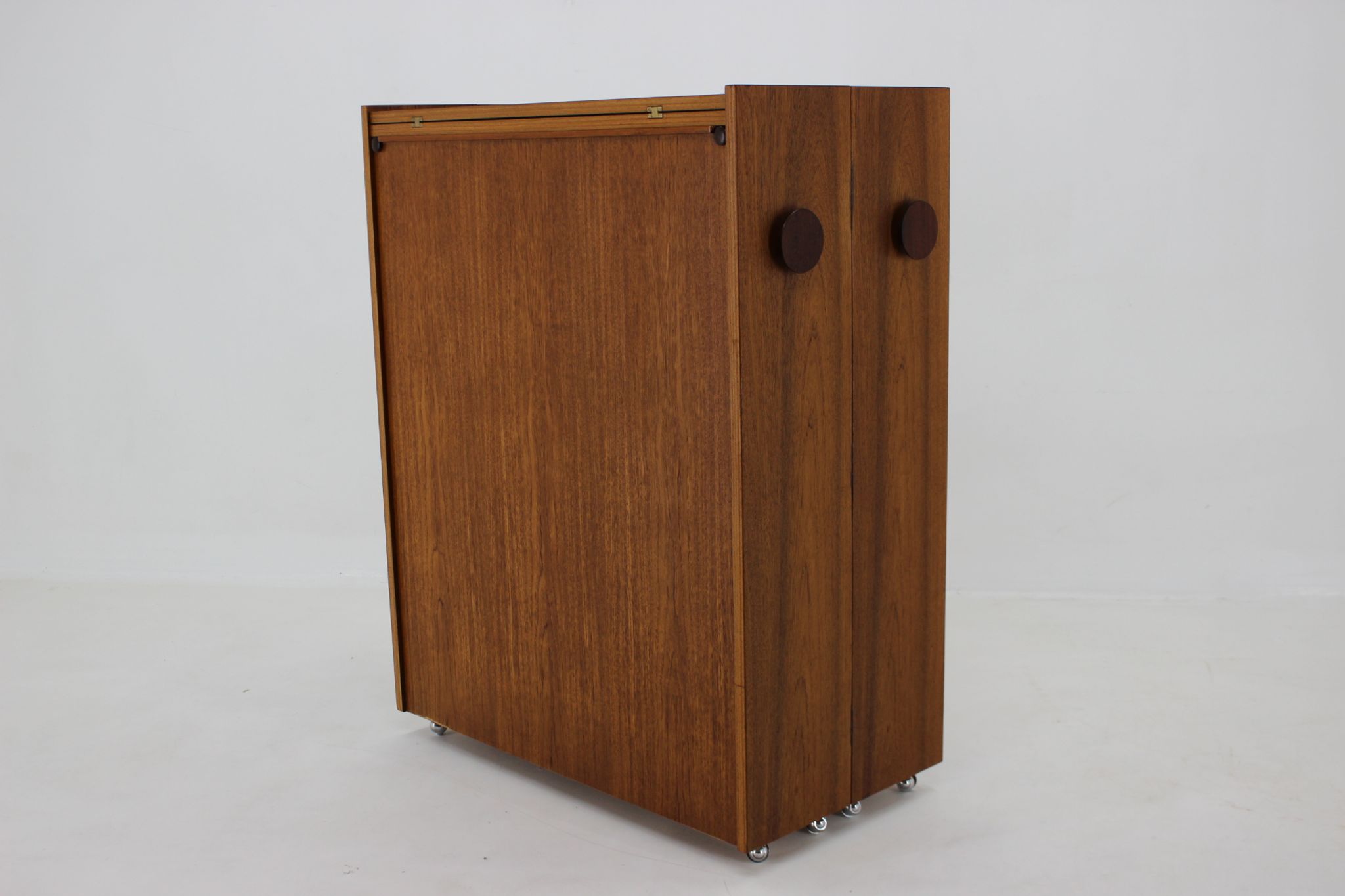 Meuble bar de Johannes Andersen, Danemark, 1960