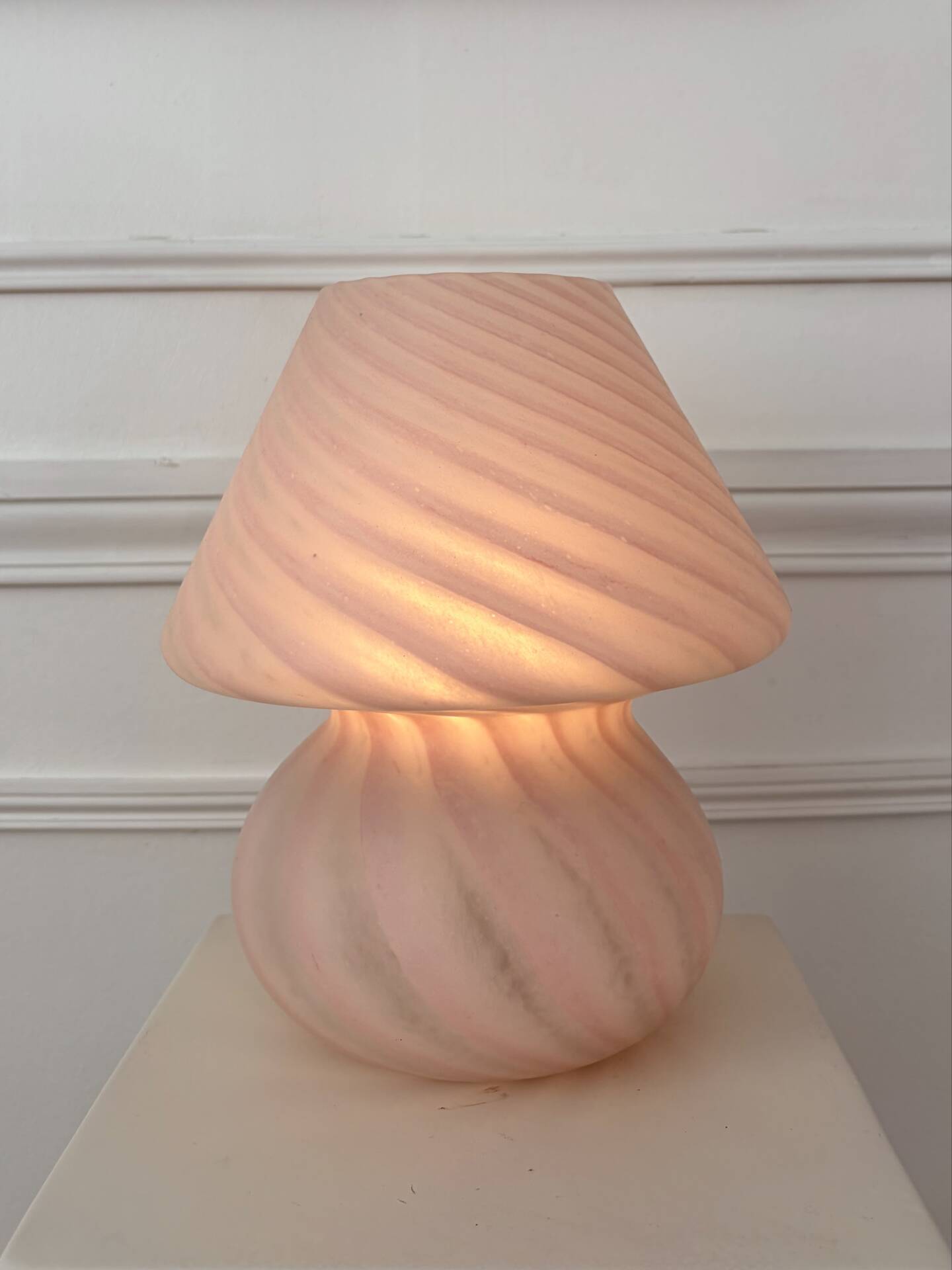 Mushroom lamp in Murano glass from the 1970s