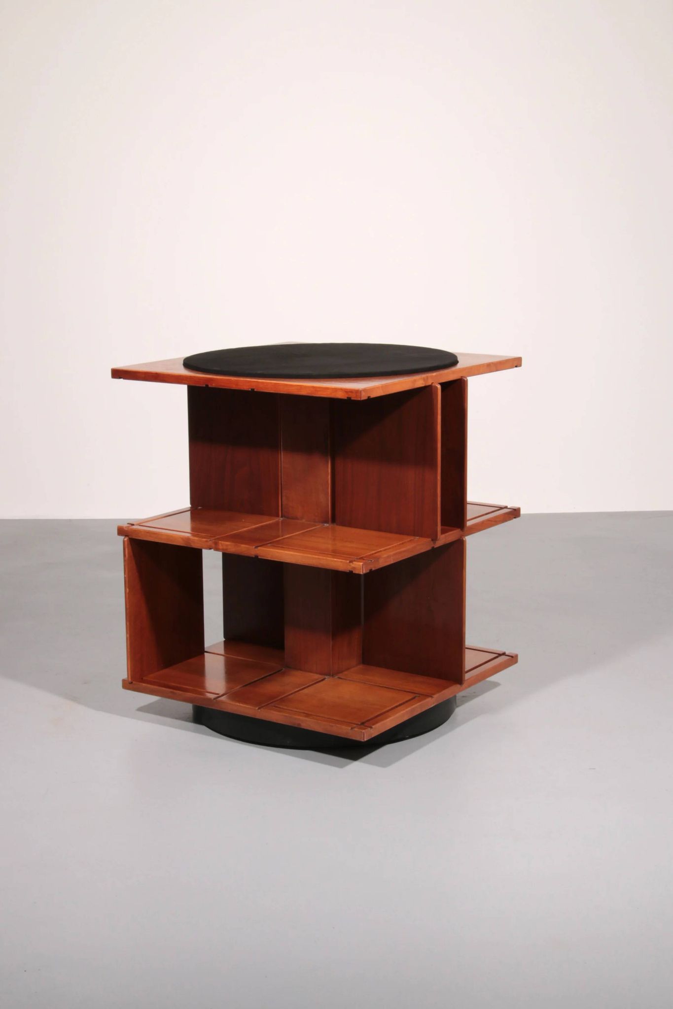 Gianfranco Frattini revolving modular bookcase model 823, 1963 Italy