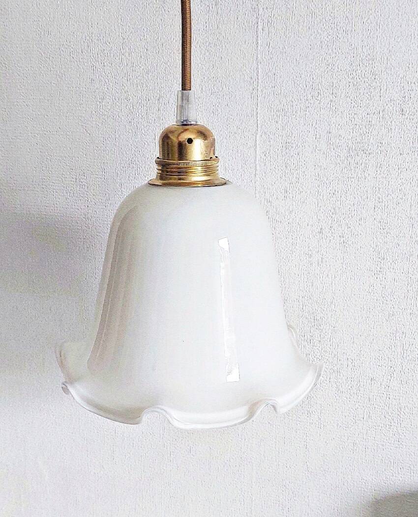 Vintage opaline portable lamp
