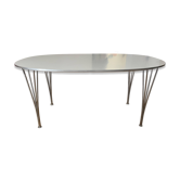 Table Superellipse B611 blanc et piètement chromé, Fritz Hansen