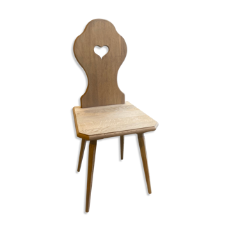 Alsatian chair