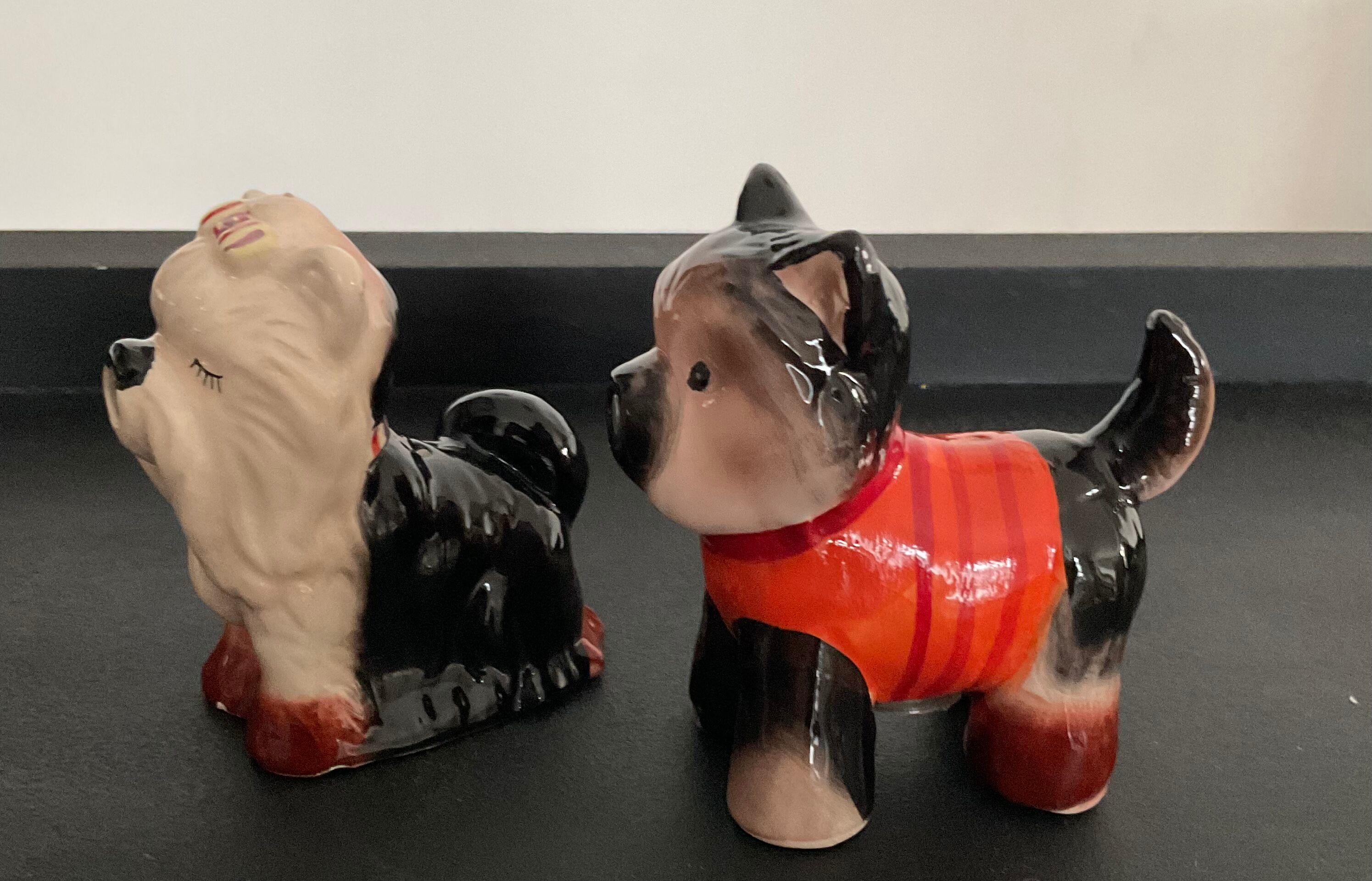 Vintage Pepper Shaker Duo Ceramic Dogs