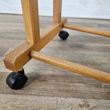 Light valet stand in beech