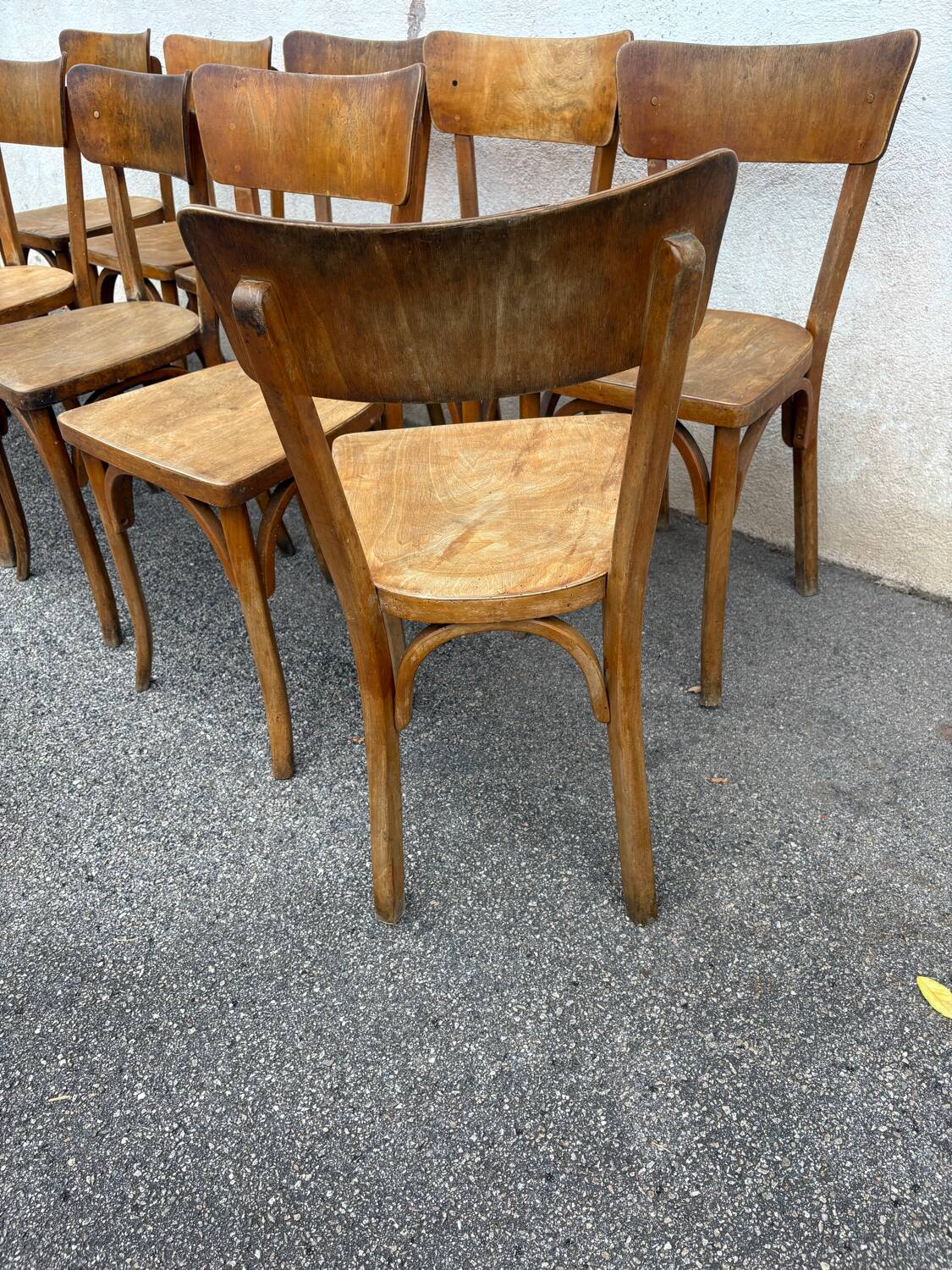 Set de 10 chaises bistrot baumann