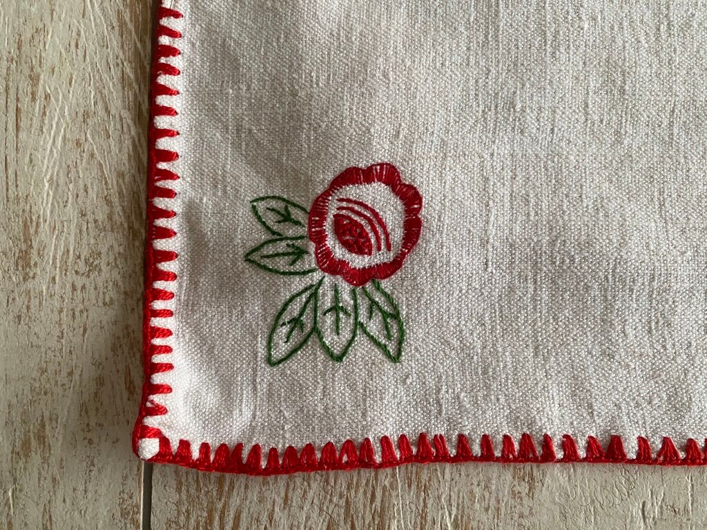 12 old hemp embroidered placemats - 39x27 cm