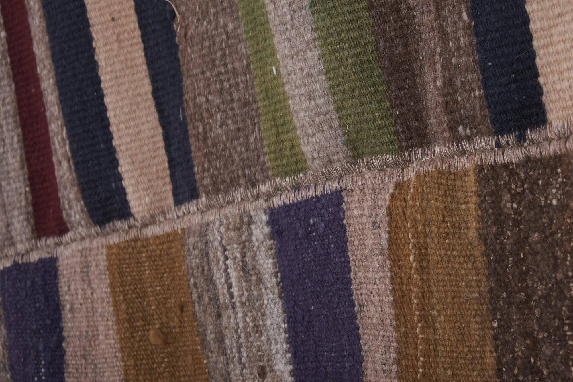 Vintage Turkish kilim handwoven 270x340 cm