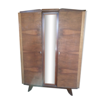 Armoire vintage aux pieds compas