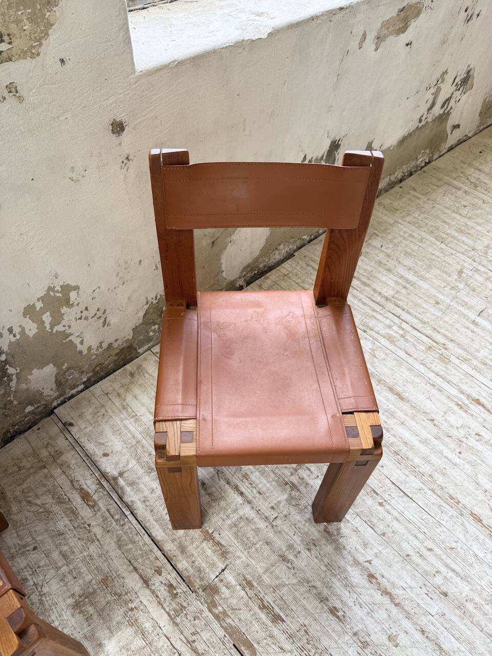 Paire de chaises Pierre Chapo S11