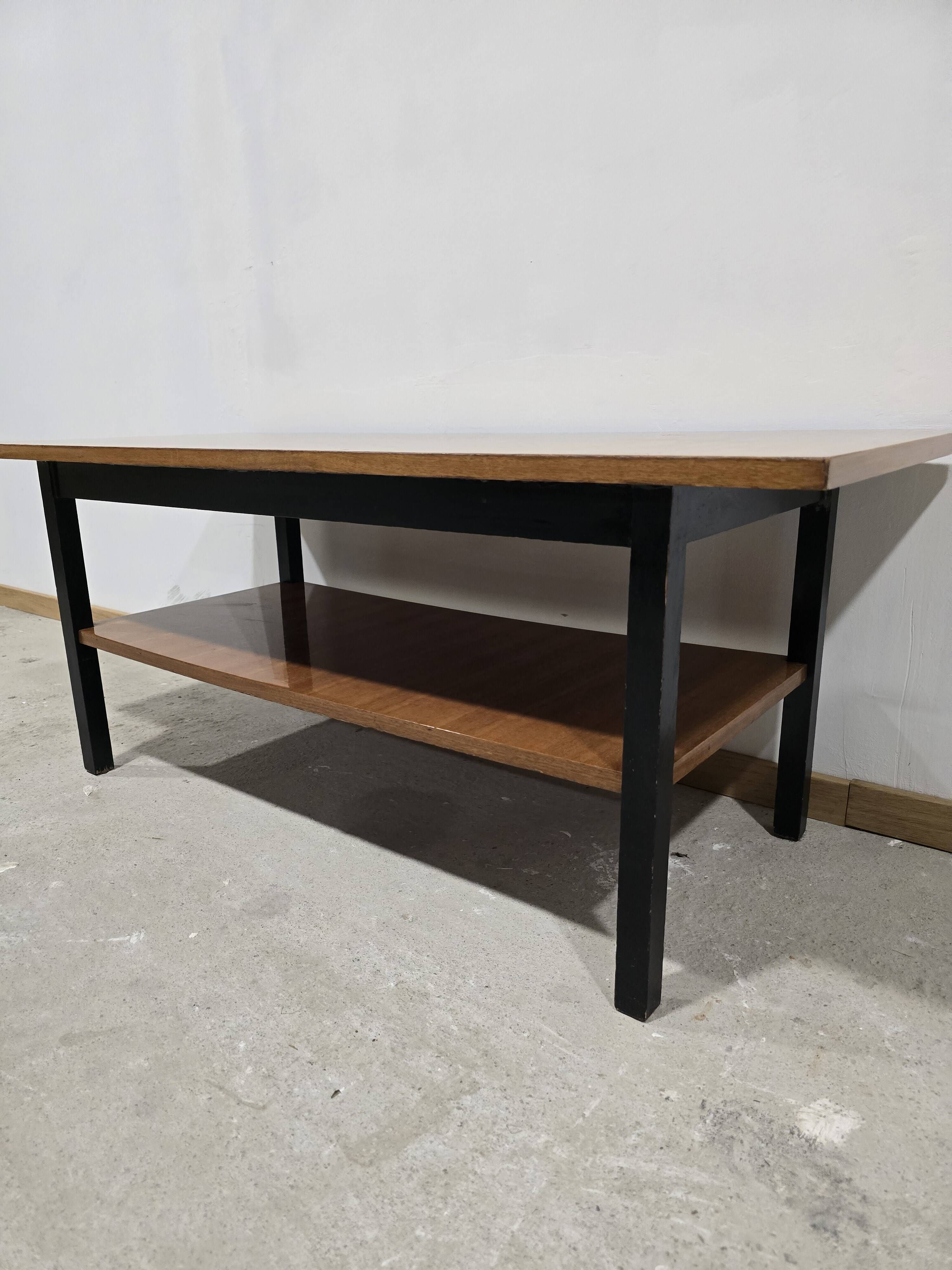 Vintage 1970s Wooden Coffee Table with Lower Shelf – Mid-Century Moder