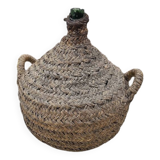 Fat dame jeanne with her braided hair