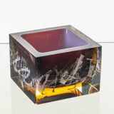 This small vase was designed by Pavel Hlava for Exbor in the 1970s. It feat