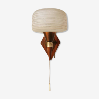 Vintage wall lamp from the 70s in copper, teak and glass lampshade